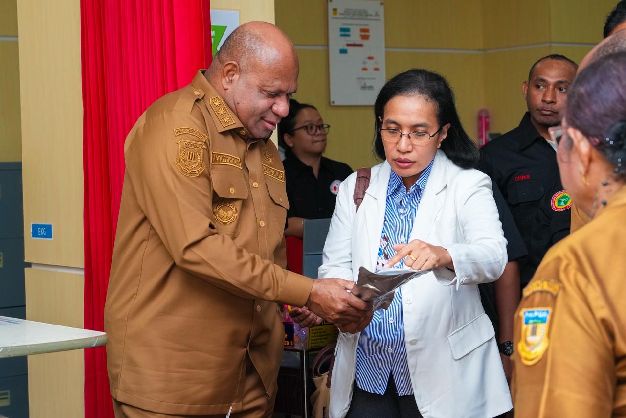 Langkah Besar Layanan Kesehatan Papua: Gubernur Matius Derek Fahkiri Buka Unit Hemodialisa Modern di RSUD Abepura