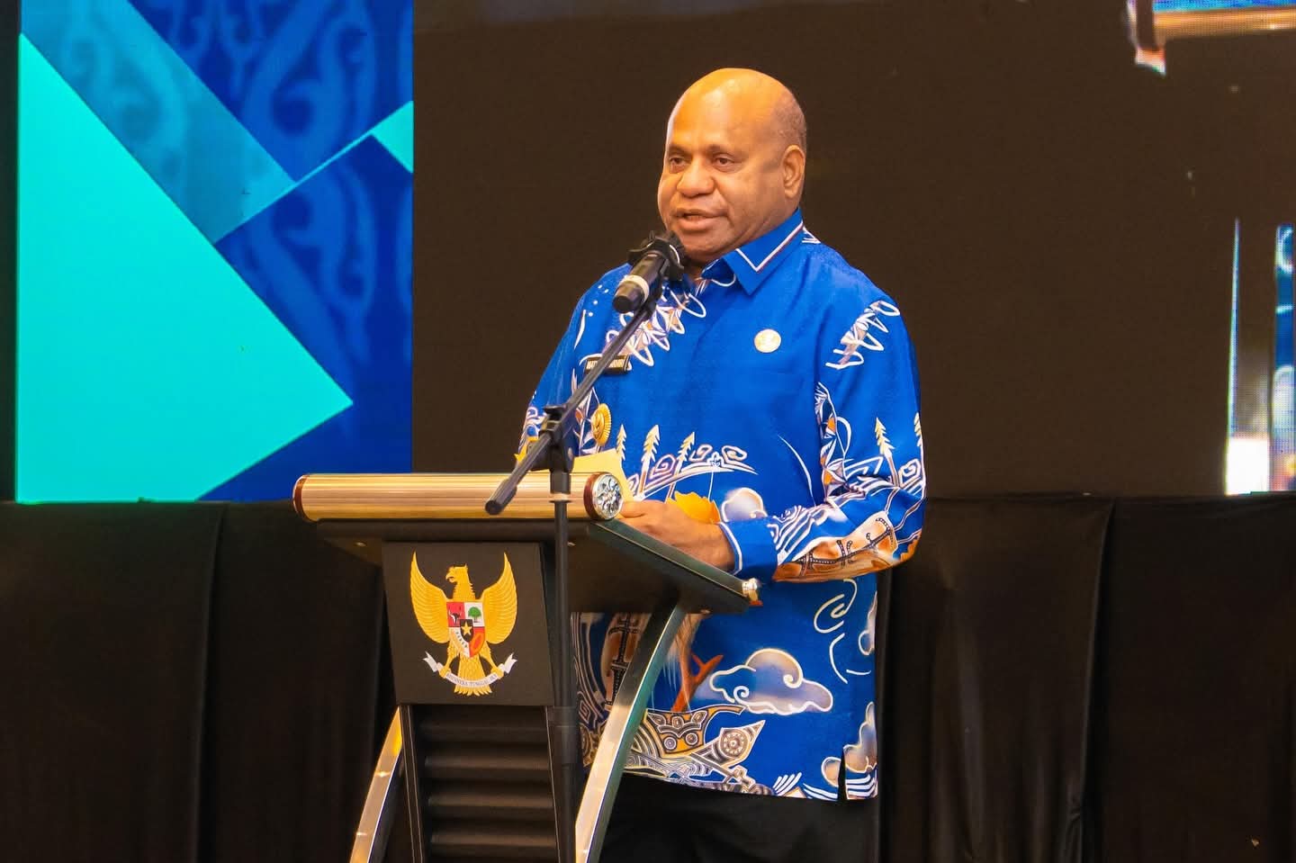 Kado Spesial Lebaran dari Matius D. Fakhiri: Denda Pajak Dihapus, Diskon Besar Menanti Warga